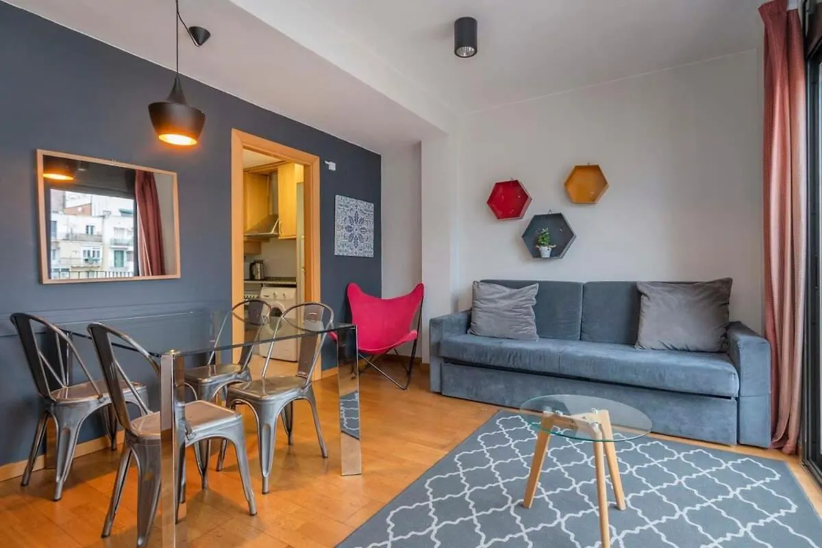 Modern And Bright Apartment In Eixample 5-1 Barcelona
