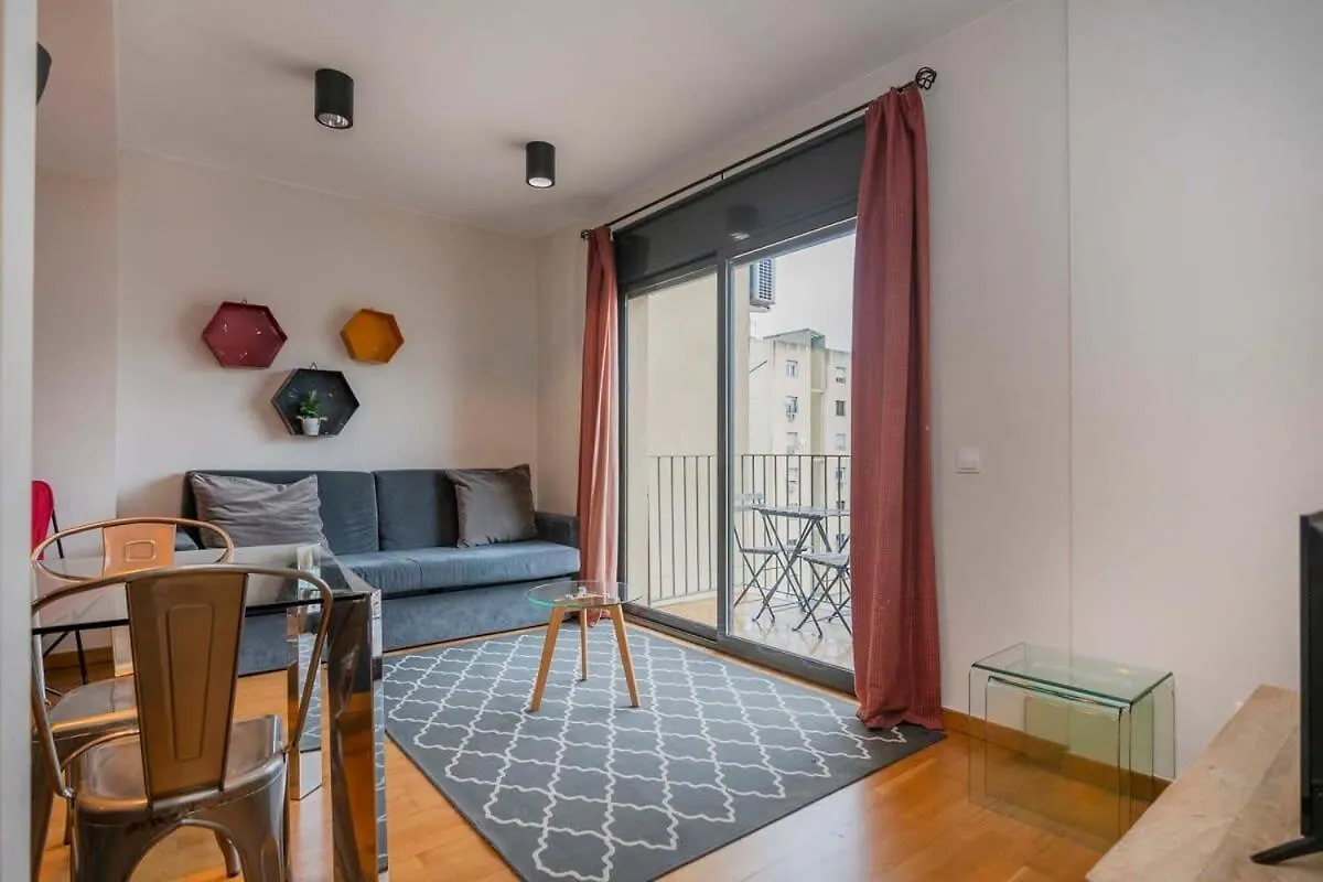 Modern And Bright Apartment In Eixample 5-1 Barcelona 0*,  Spain