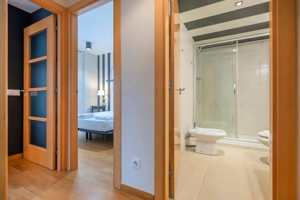 Modern And Bright Apartment In Eixample 5-1 Barcelona