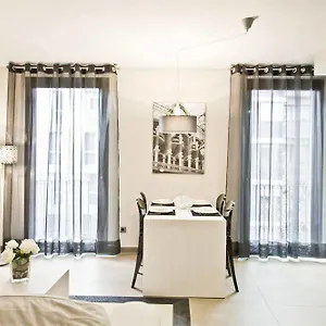 Up Bcn Апартаменты